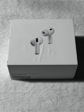 Empty AirPods Pro Box